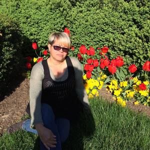 Meet your Posher, Edna